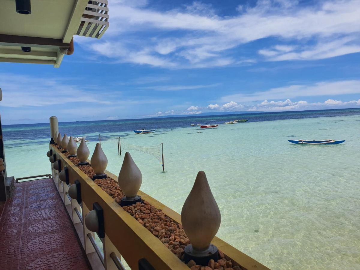 L & M Hearthstones Lodge Oslob Exterior foto
