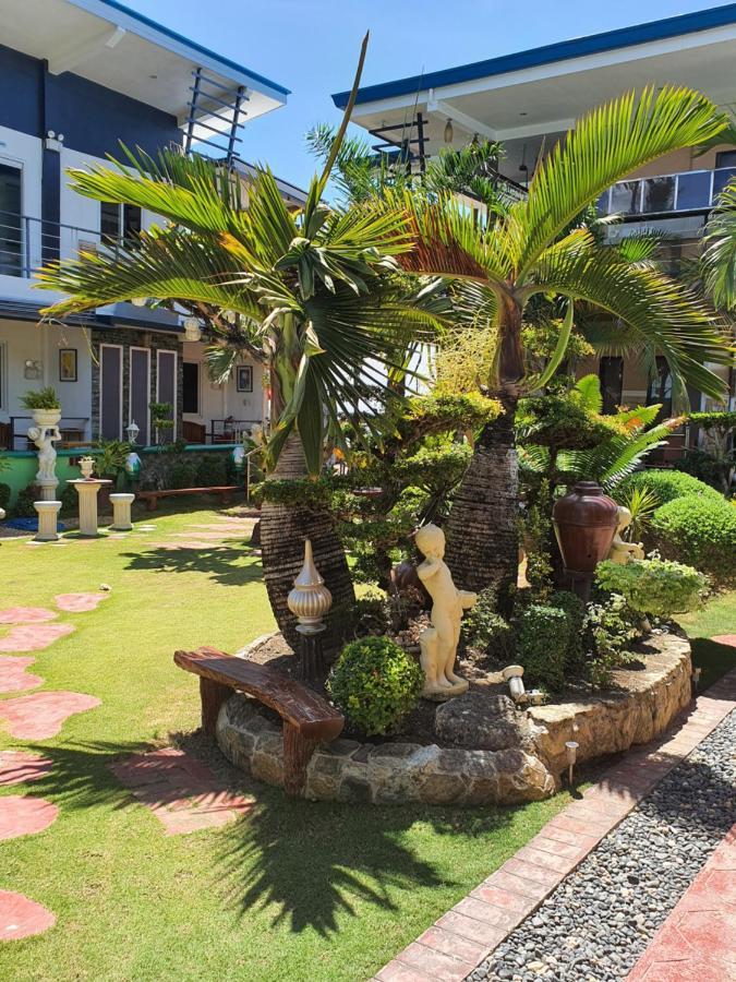 L & M Hearthstones Lodge Oslob Exterior foto