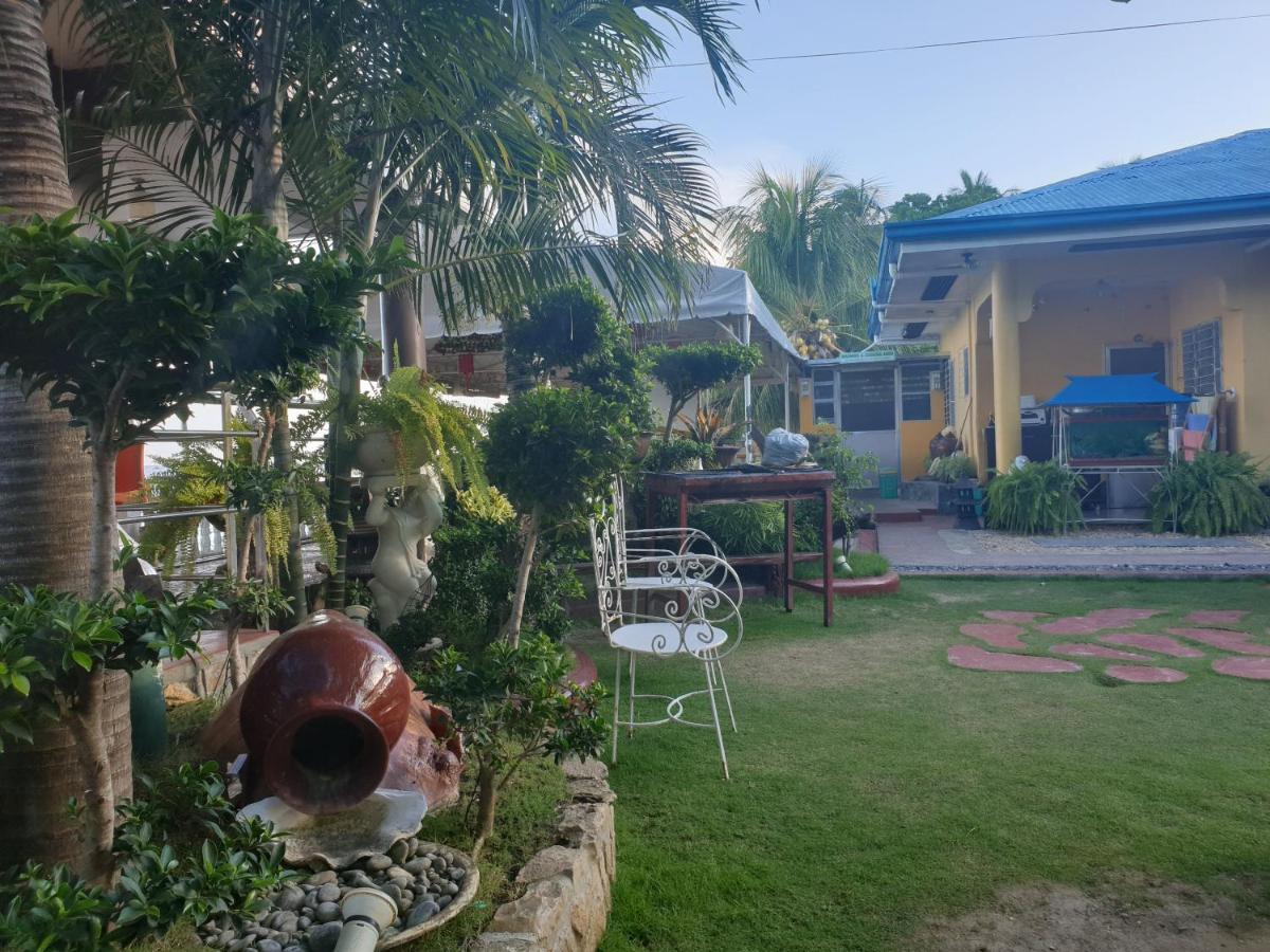L & M Hearthstones Lodge Oslob Exterior foto