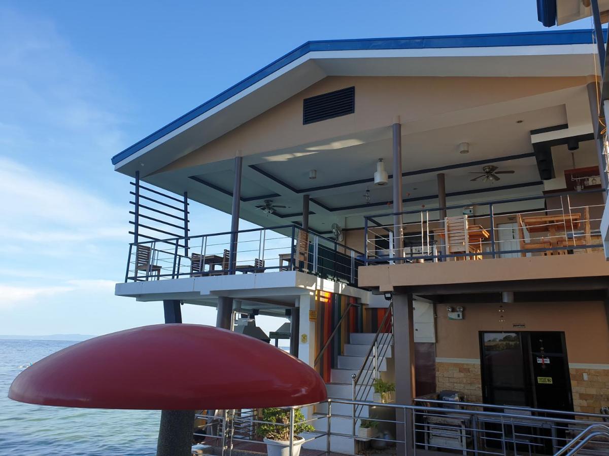 L & M Hearthstones Lodge Oslob Exterior foto